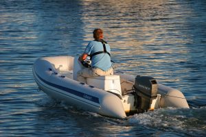 speed boat